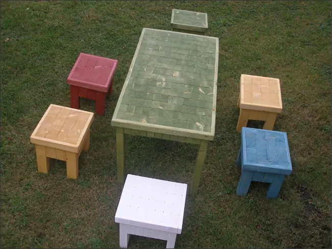 lastemööbli komplekt